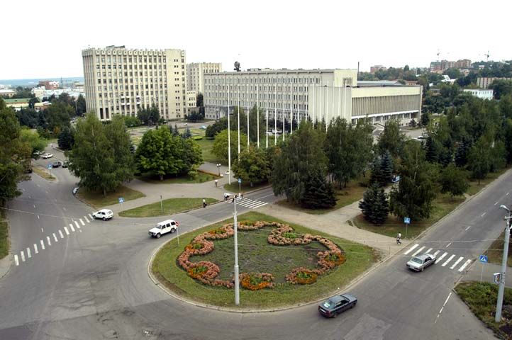 Площадь маршала Жукова